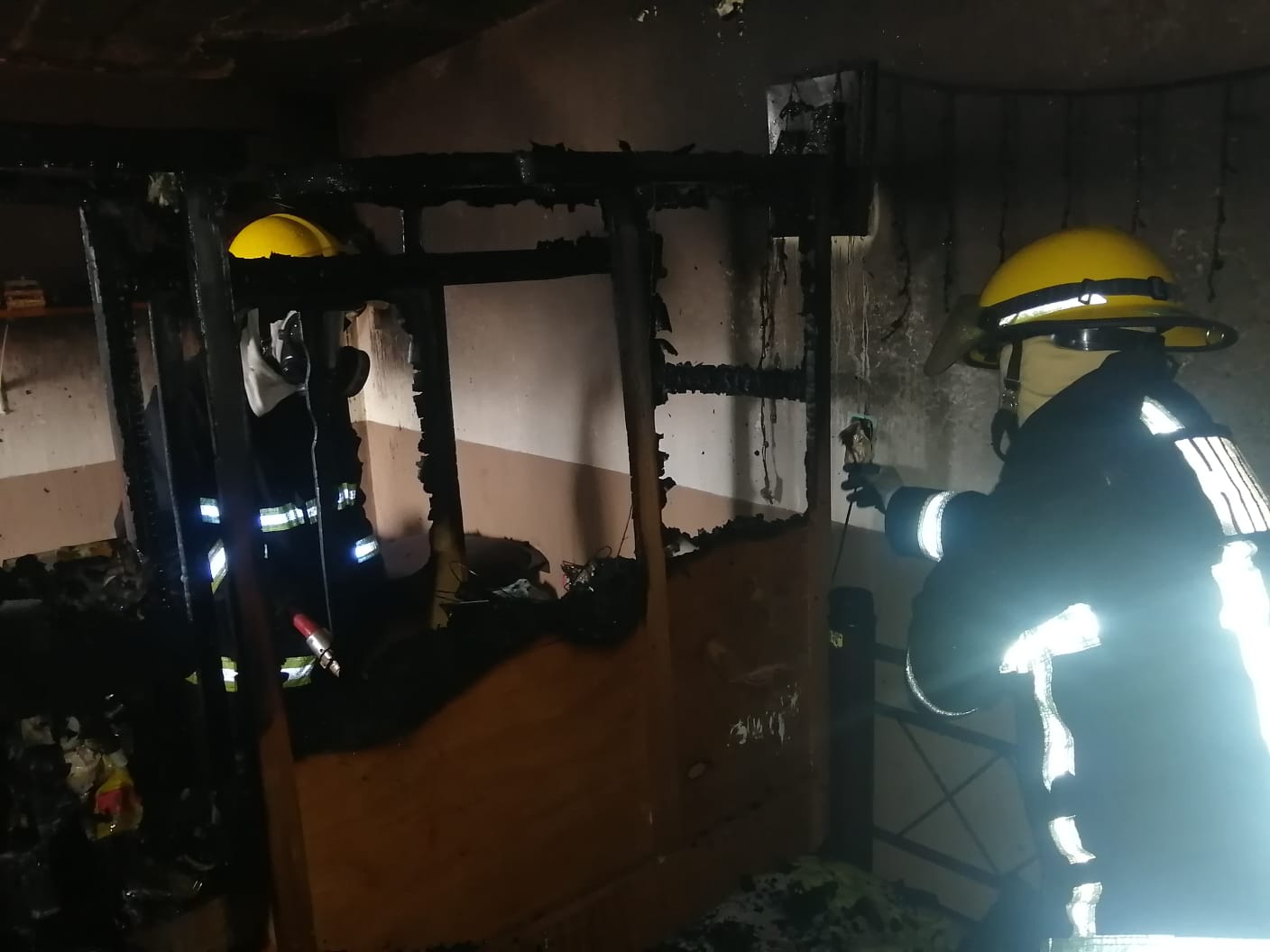 Atienden Bomberos incendio en vivienda de la colonia Felipe Ángeles ...