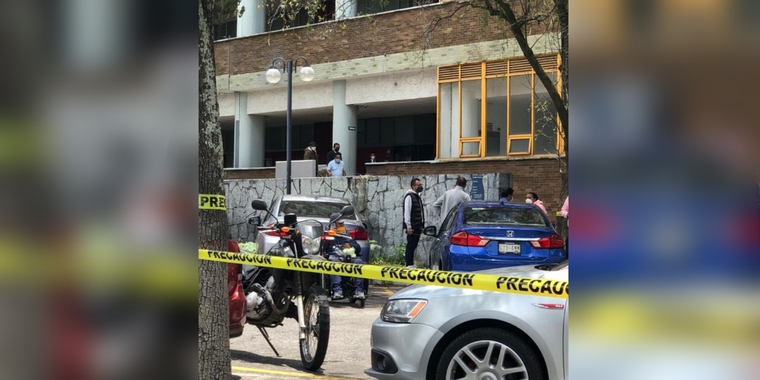 Alumno se lanza de edificio de la UNAM y muere