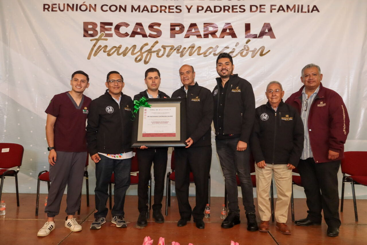 Natividad Castrejón encabezó reunión sobre Becas de la Transformación en la UTSH