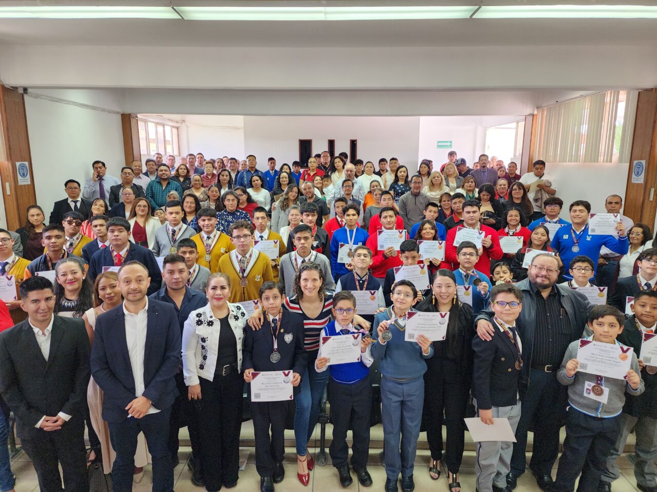 Reconoce SEPH a estudiantes destacados en la Olimpiada Hidalguense de Informática (1)