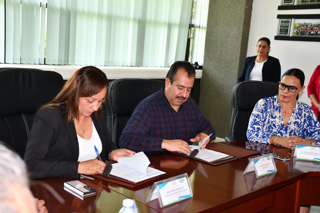 UTVM-establece-convenio-de-colaboracion-con-el-municipio-de-Ajacuba-1.jpg