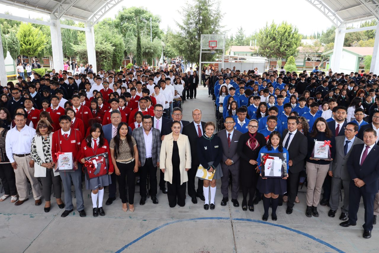 Natividad-Castrejon-encabezo-el-inicio-el-Ciclo-Escolar-2025-2026-e-inauguro-la-primaria-Ignacio-Zaragoza-1280x854.jpg
