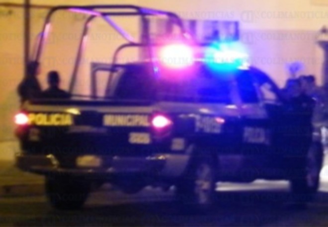 policia-municipal-noche